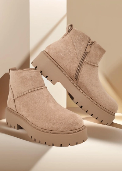 Royalfashion Kveikjurne Carnessauk Ajiv