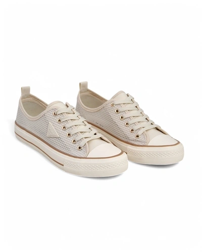 Royalfashion Naiste perforatsiooniga sneakers Rebbse